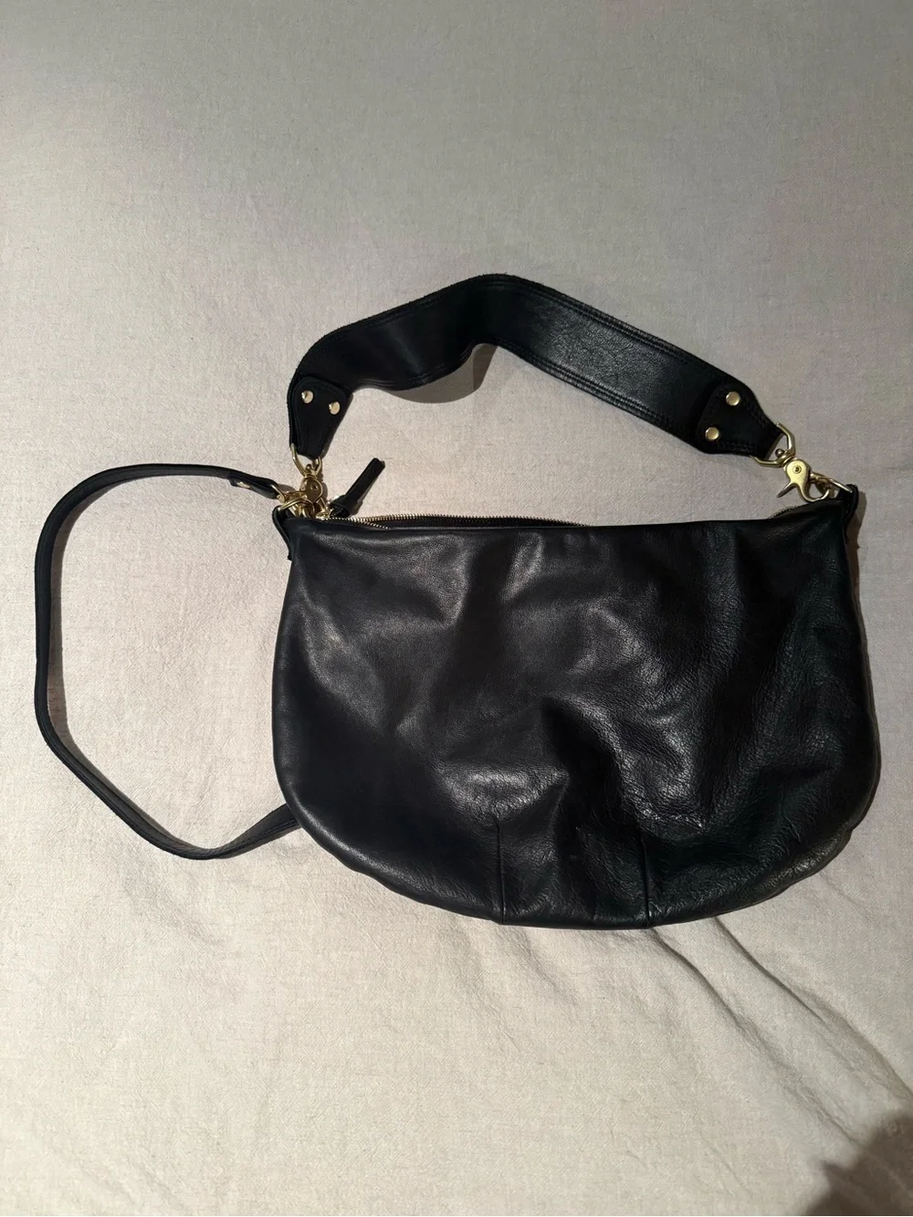 Clare V Moyen Messenger- black - Picture 7 of 9